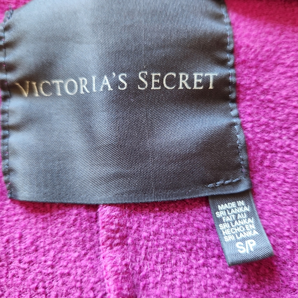 Victoria's Secret Lightweight Magenta 1/4 Zip Pullover Size S/P - Picture 5 of 6